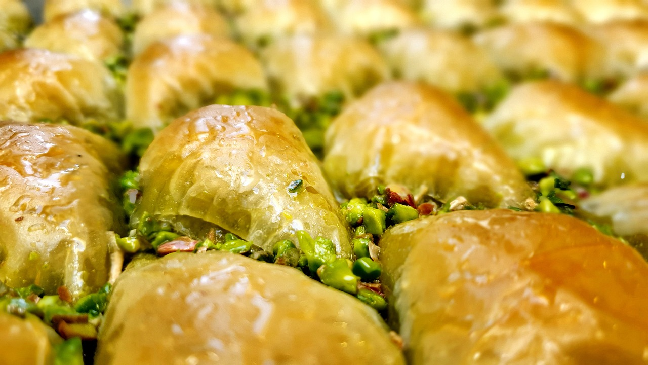 7 Turkish Desserts that are NOT Baklava